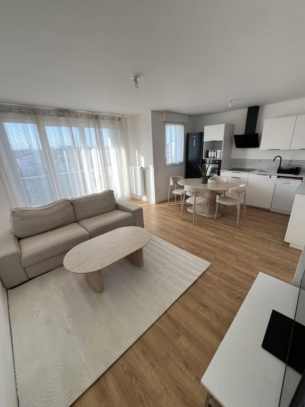   Chambres dans une colocation meublée de 79 m² 