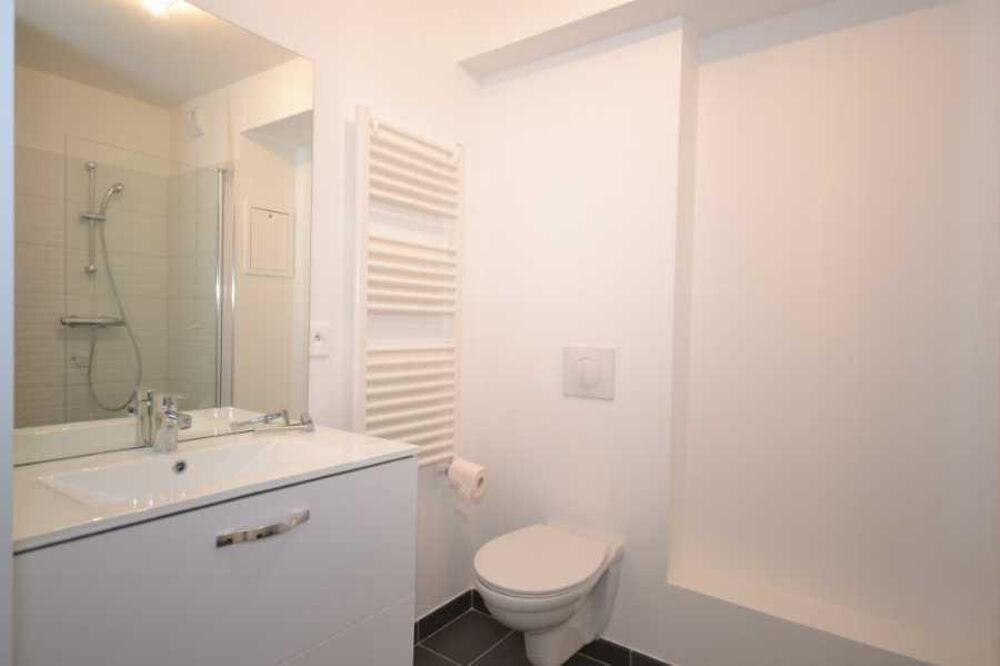 Location Appartement Magnifique studio Courbevoie proche La Défense Courbevoie