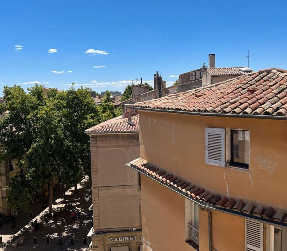 Location Appartement Studio meublé centre historique Aix-en-provence