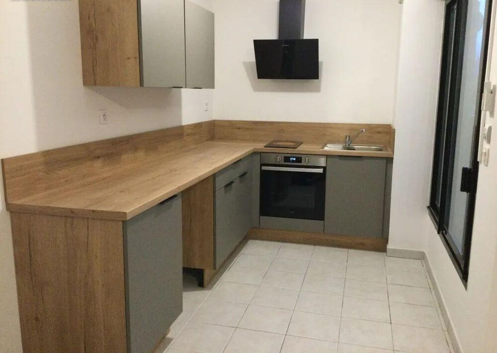 Location Appartement Beau 2P rénové 42m² avec terrasse de 5m² Montpellier