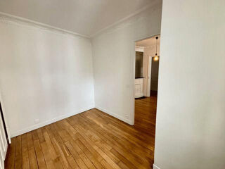 Location Appartement Beau 2 pièces de charme à Paris 15è Paris 15