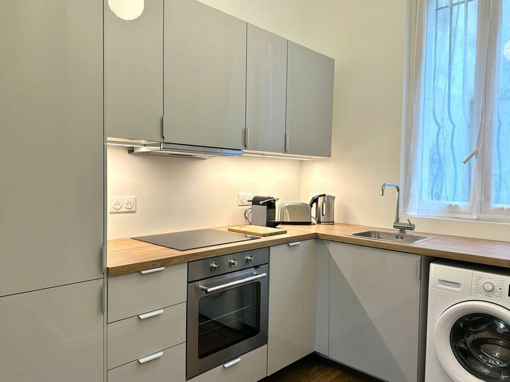 Location Appartement Beau T2 rénové neuf, meublé complet 32m² Paris 12