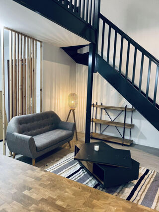 Location Appartement Beau T2bis meublé 54m² (64m² au sol) en duplex Nantes