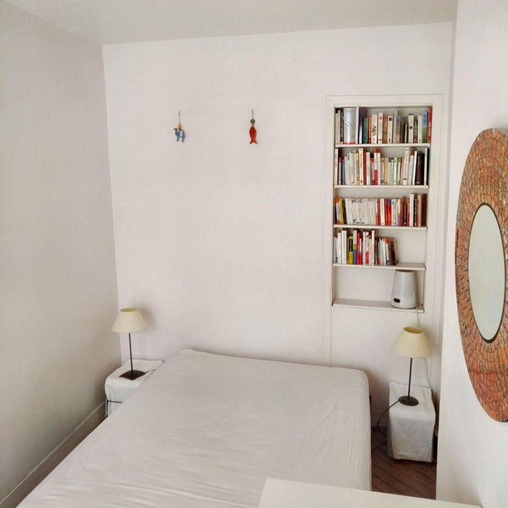 Location Appartement Rue de Levis- Beau 3 pièces de 50 m2 meublé Paris 17