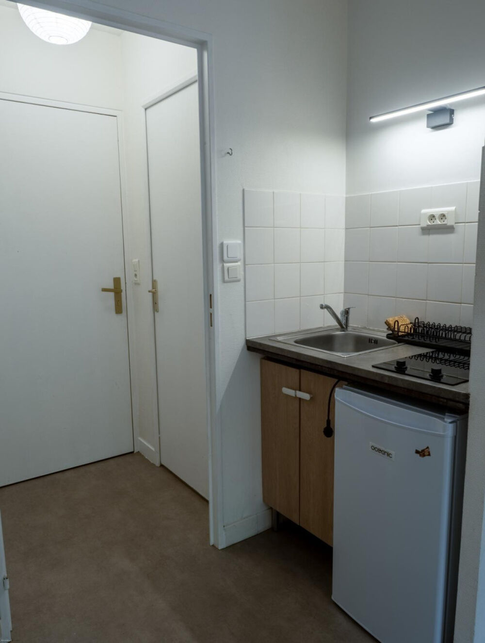 Location Appartement 490€ Studio Meublé + Parking + Local à vélo Le mans