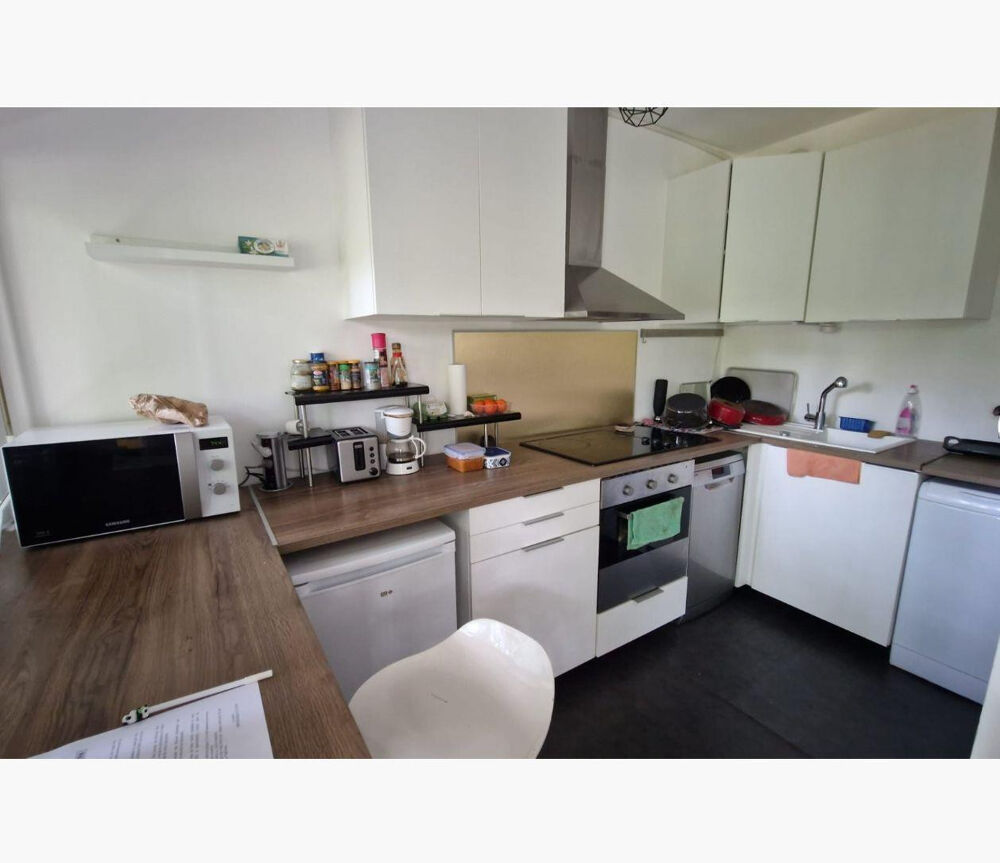 Location Appartement Studio meublé à louer Puteaux