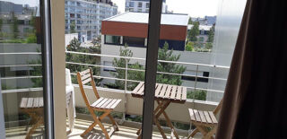 Location Appartement Studio meublé avec balcon proche Place de Bretagne Rennes