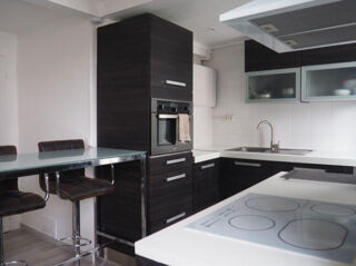 Location Appartement Bel appartement meublé de 47m2 Saint-denis