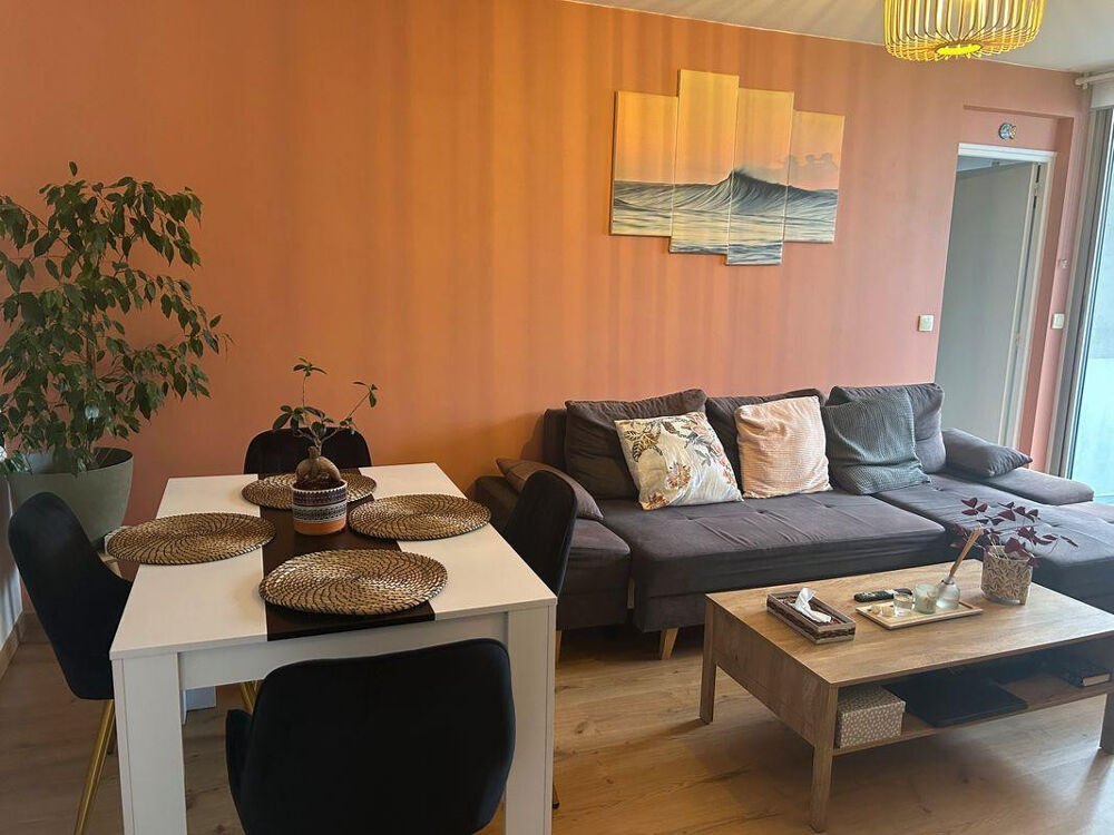 Location Appartement T3 meublé 67m² confortable lumineux avec parking La madeleine