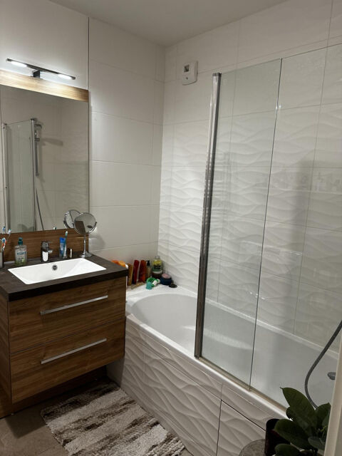   Loue chambre colocation dans appartement 18e arr 