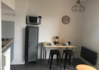  Appartement à louer 1 pièce 21 m²
