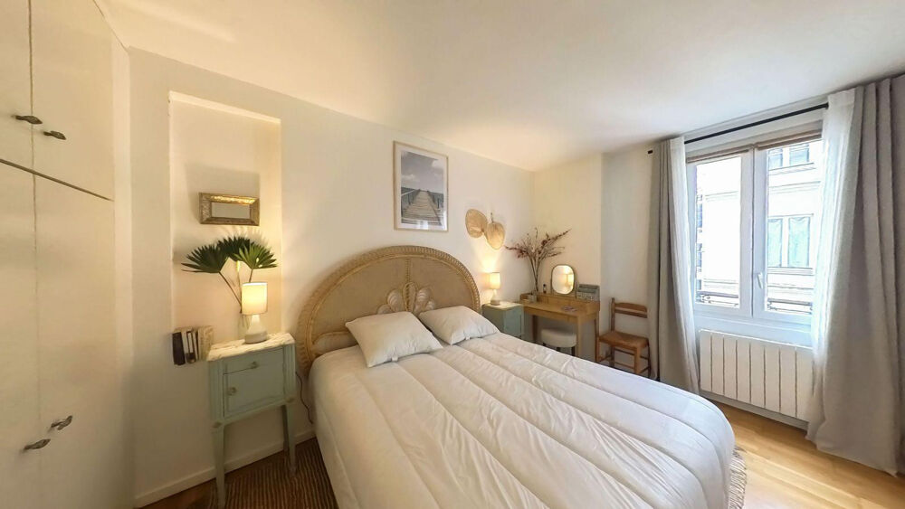Location Appartement Loue appartement 37m² Paris 16 - Rue Jouvenet Paris 16