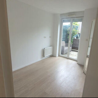  Appartement à louer 2 pièces 39 m²