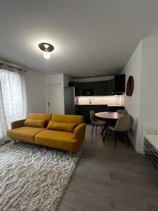  Appartement à louer 2 pièces 39 m²