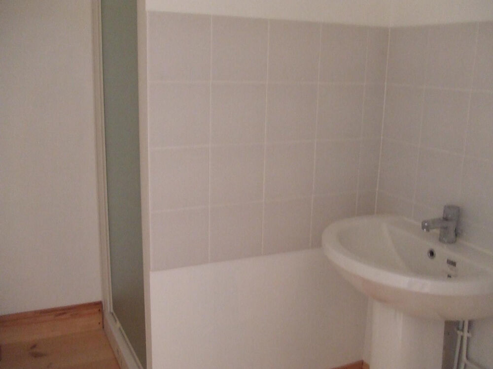 Location Appartement Appartement atypique à proximité gare et commerces Agen