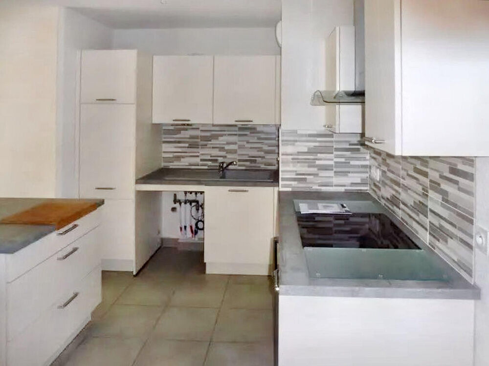 Location Appartement Appartement dans un immeuble neuf avec piscine Roquefort-les-pins