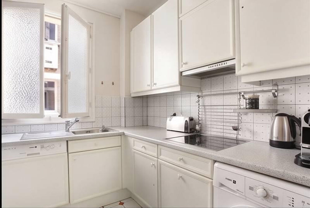 Location Appartement Paris 17e T2 meublé 51m², ascenseur, gardien, cave Paris 17