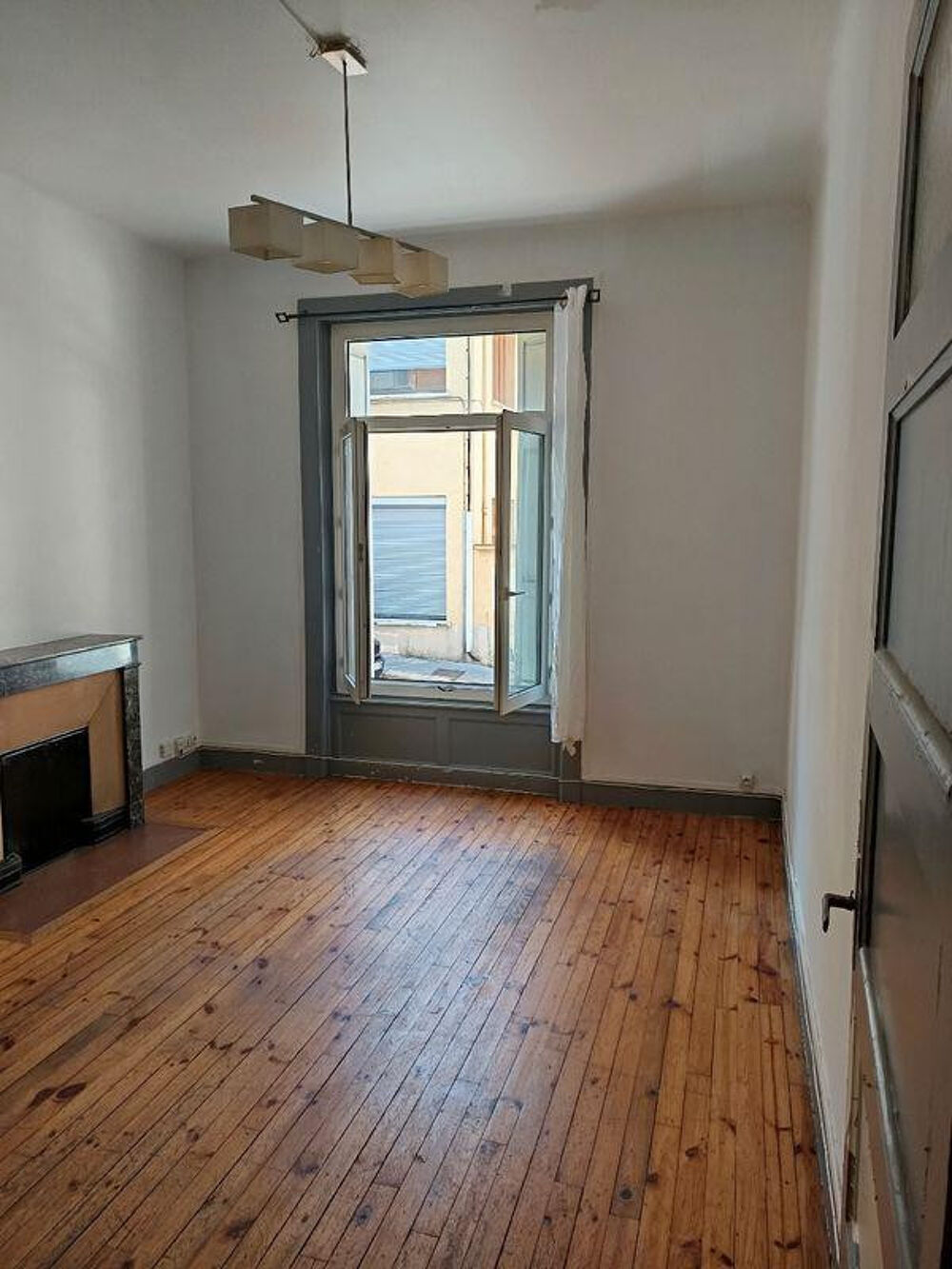 Location Appartement Loue T2 meublé Saint-Étienne