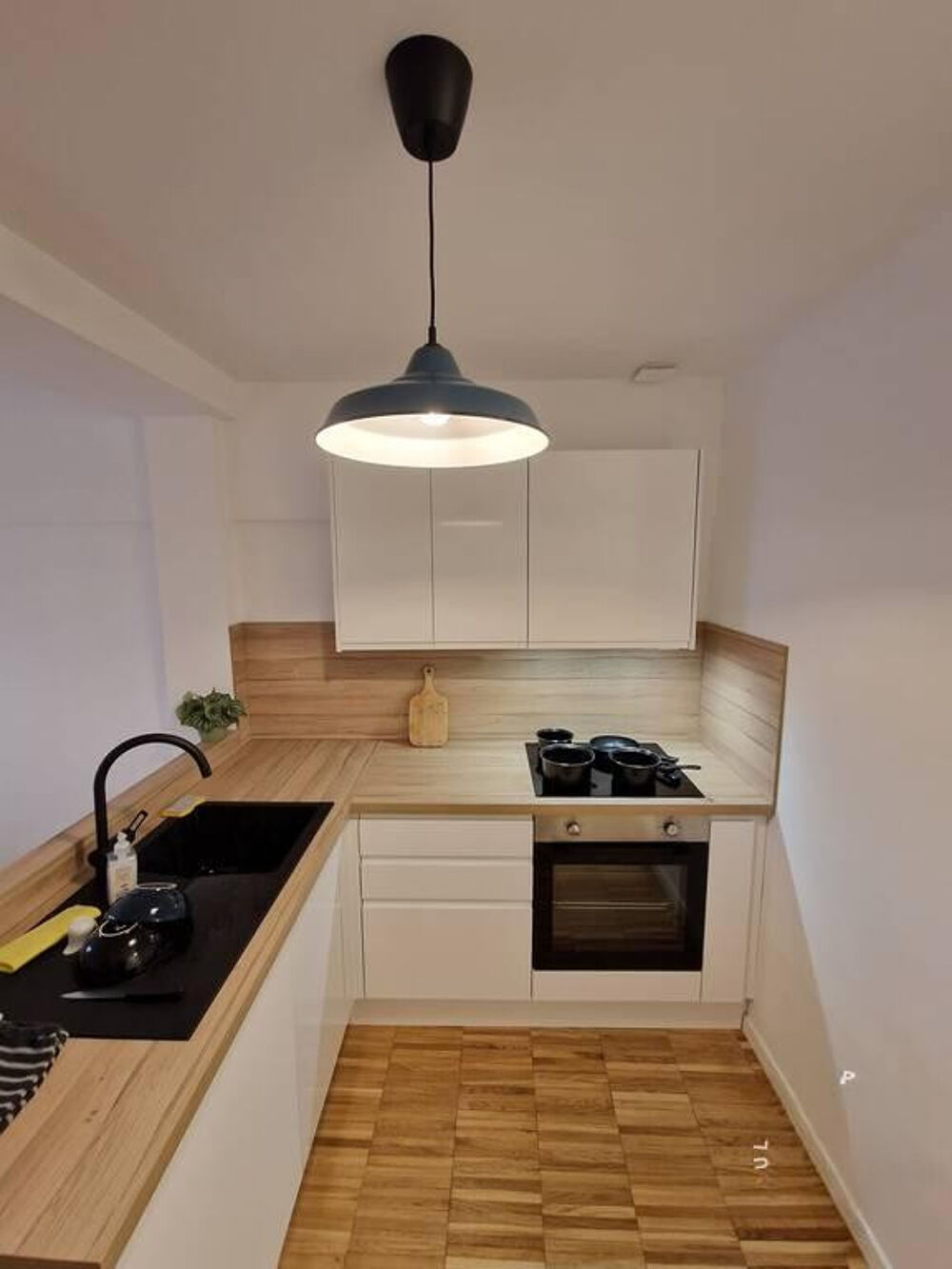 Location Appartement Location meublée studio 25 m² Paris 19E (75019) Paris 19