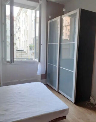 Location Appartement Beau F4 meublé 80m² hyper centre de Grenoble Grenoble