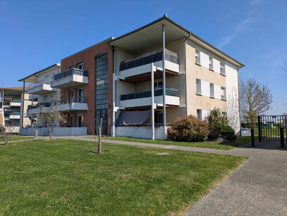 Location Appartement Appartement 2 pièces meublé dans résidence calme La salvetat-saint-gilles