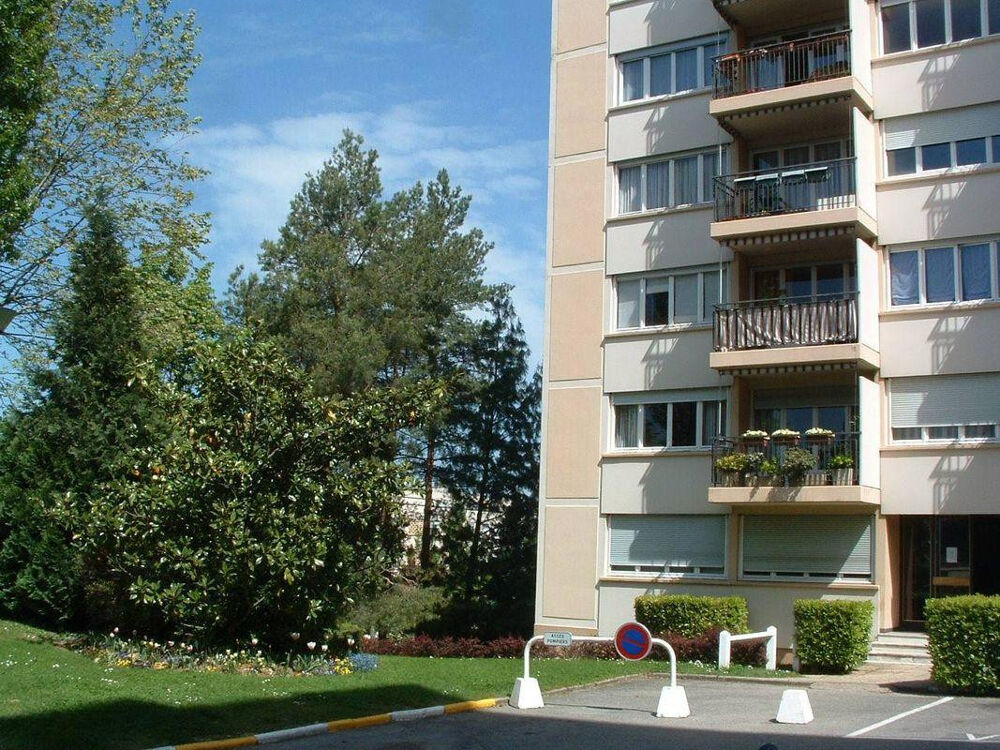 Location Appartement Beau T1 meublé 27m² à Sainte Foy les Lyons Sainte-foy-lès-lyon