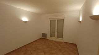 Location Maison Villa dans quartier résidentiel Oraison