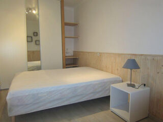 Location Appartement Beau T2 meublé 25m² centre historique Montpellier Montpellier