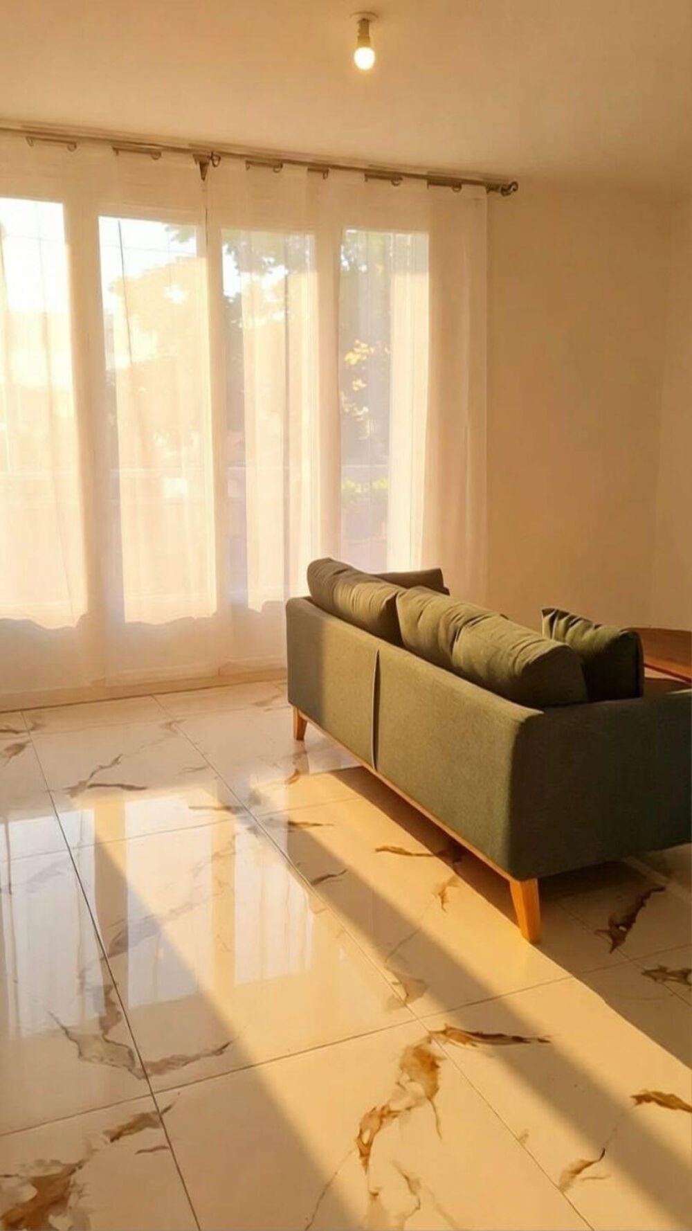 Location Appartement Colocation étudiante en T3 Villeurbanne