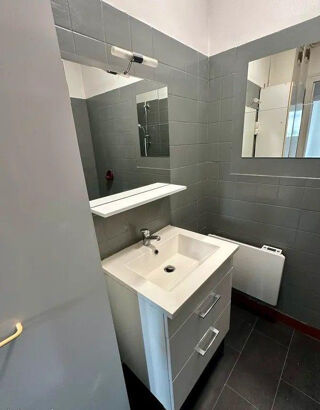 Location Appartement Beau studio 33m² rénové quartier de Monselet Nantes