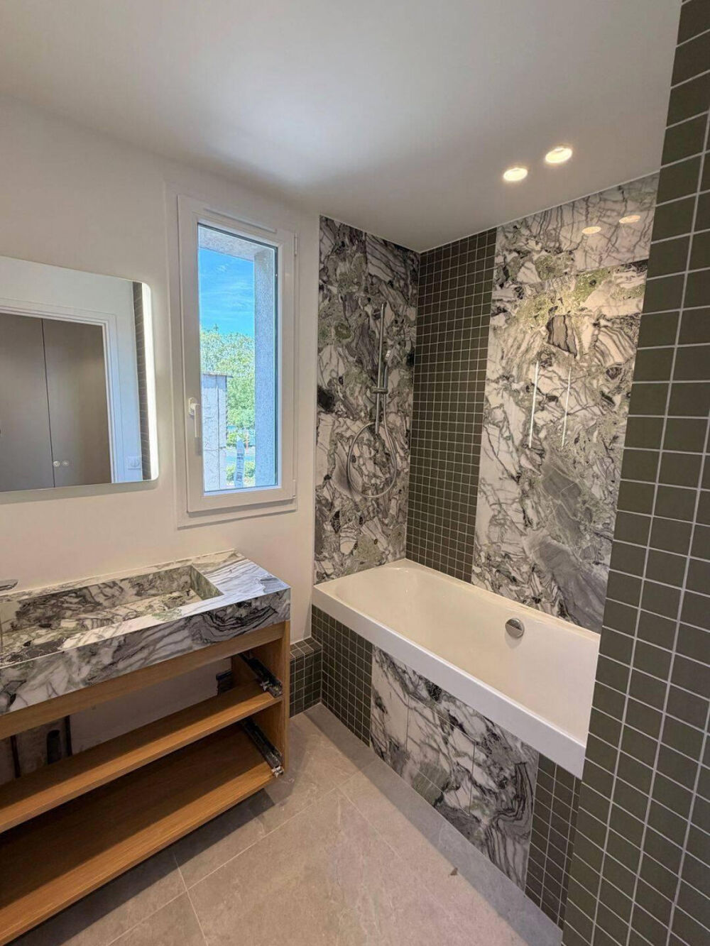 Location Appartement Appartement de 4 pièces entièrement rénové Saint-maurice