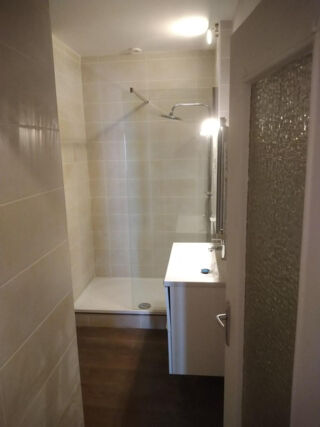  Appartement à louer 2 pièces 43 m²