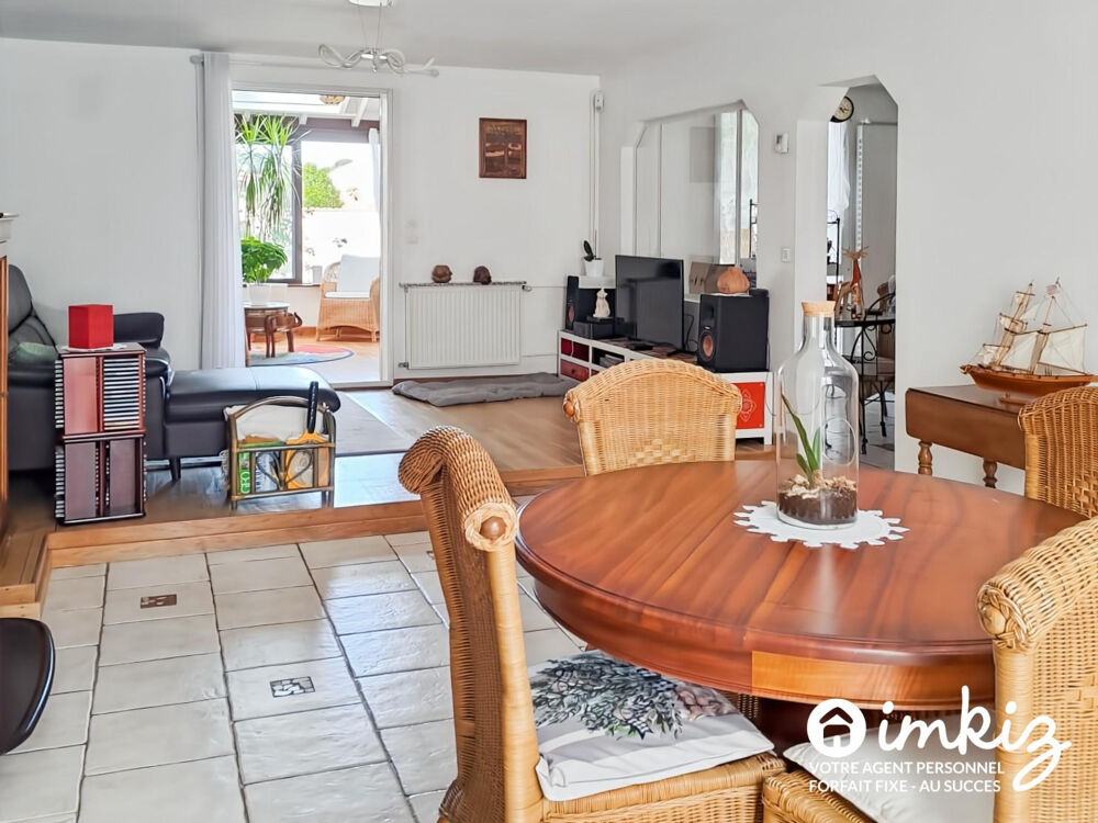 Vente Maison Maison 4 chambres 145 m² avec piscine et garage Jonage