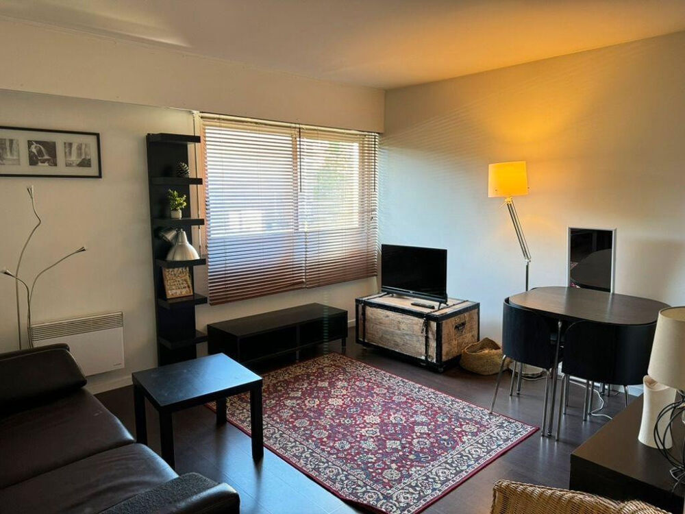 Location Appartement Beau T3 meublé de 56 m² à Saint-Genès Bordeaux