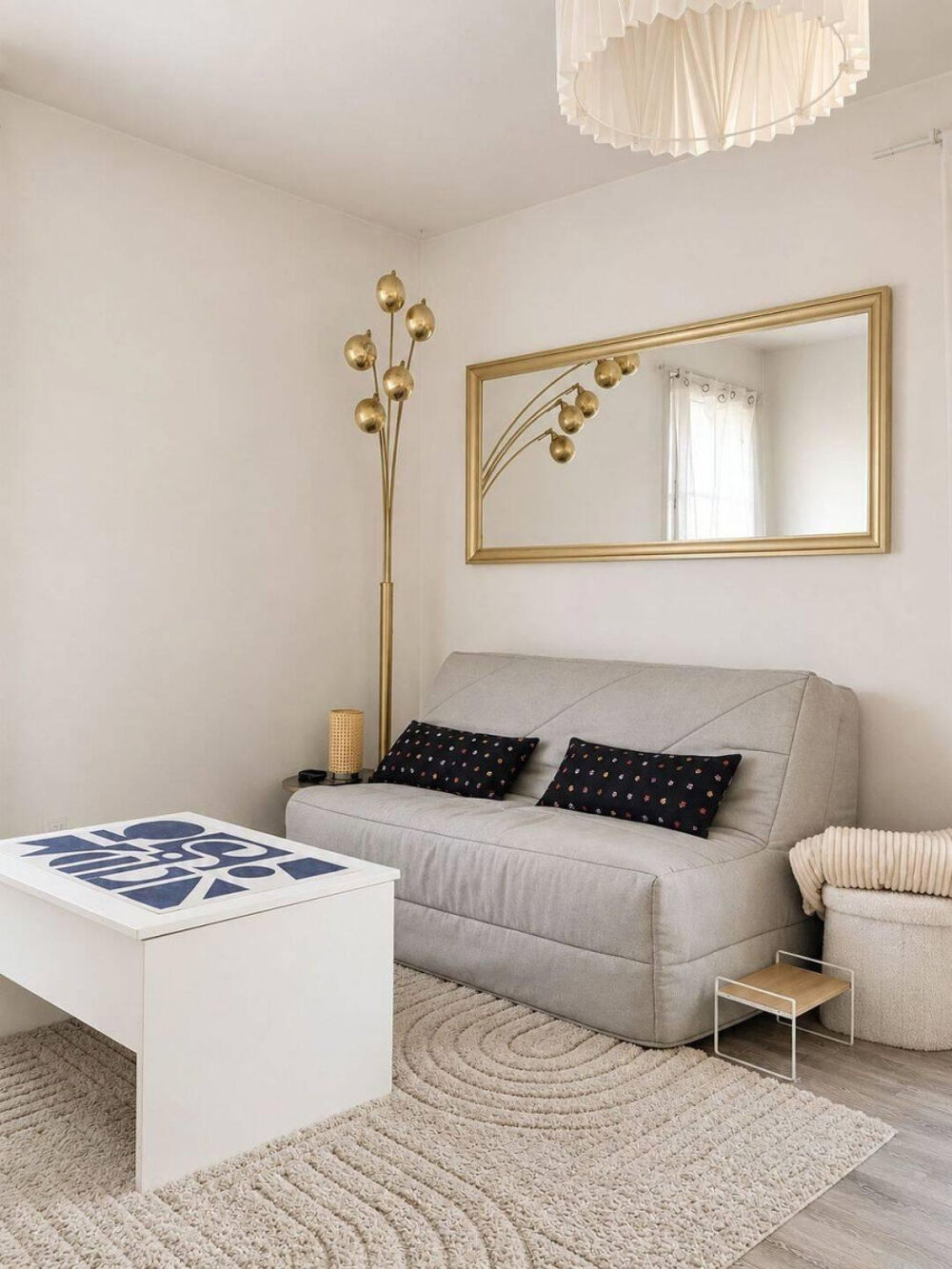 Location Appartement 2 pièces meublé 35 m² + terrasse 15 m² + cave Colombes