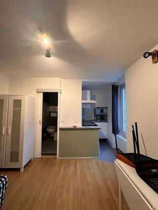 Location Appartement Beau studio 17m² rénové Proche centre-ville Orléans