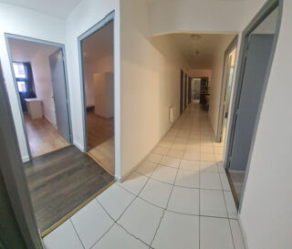 Location Appartement Appartement 7 pièces rénové Corbeil-essonnes