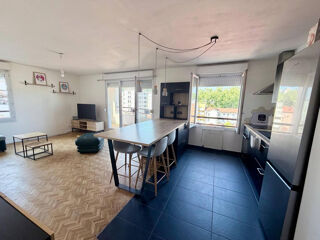 Location Appartement T3 meublé 63 m² avec balcon sans vis-à-vis, garage Lyon 9