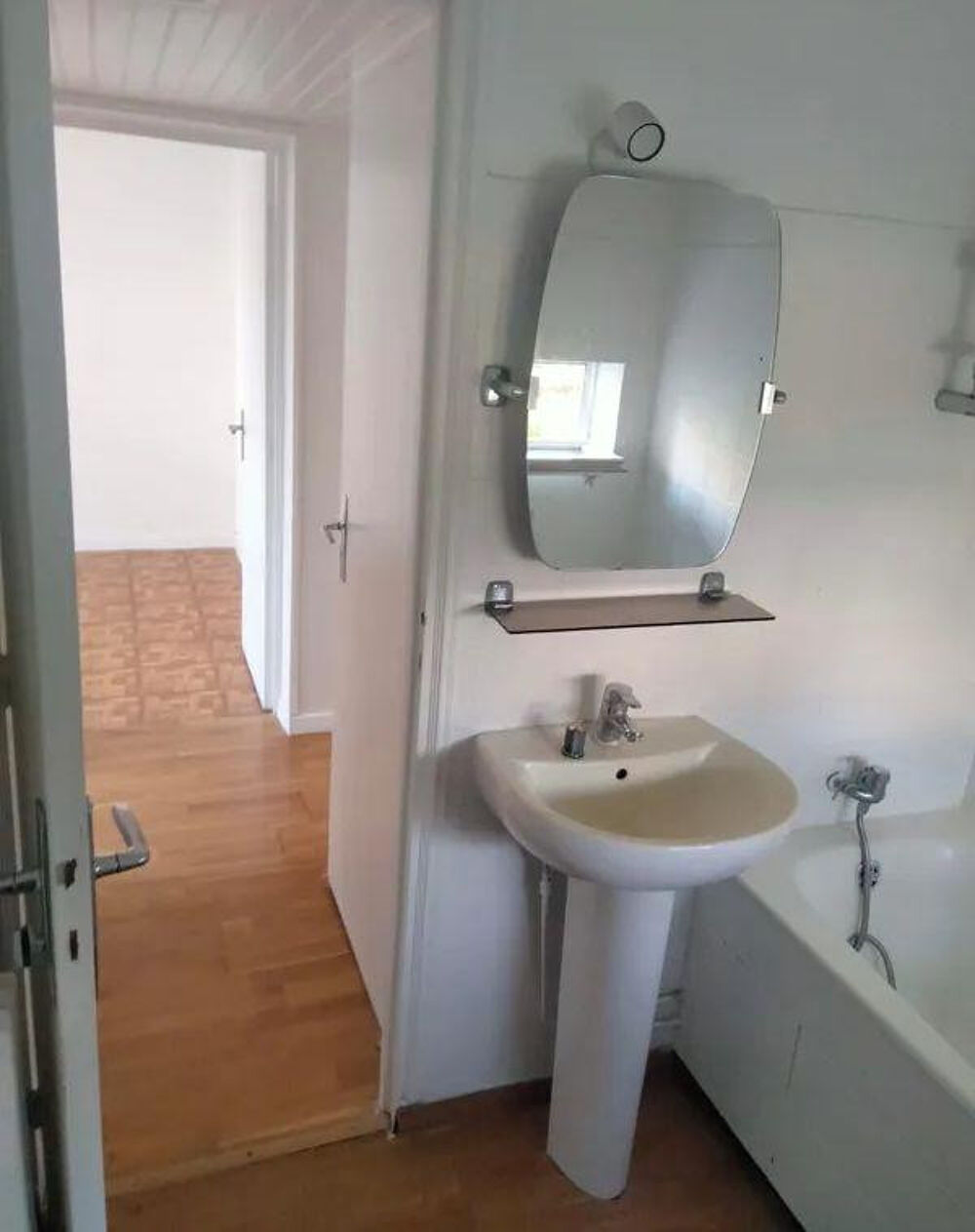 Location Appartement Beau F3 Rénové 60m² proche Paris Villejuif