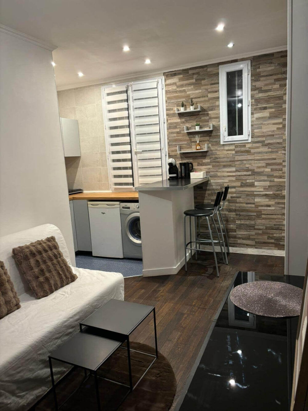 Location Appartement Beau 2P meublé 30m² proche Hôtel de ville Courbevoie