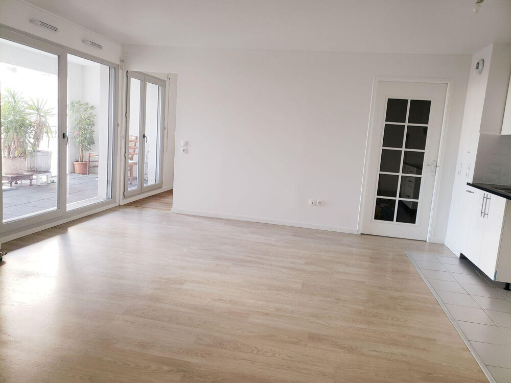 Location Appartement Appt T3 Balcon, Parking, Asnières sur Seine 1 650€ Asnières-sur-seine