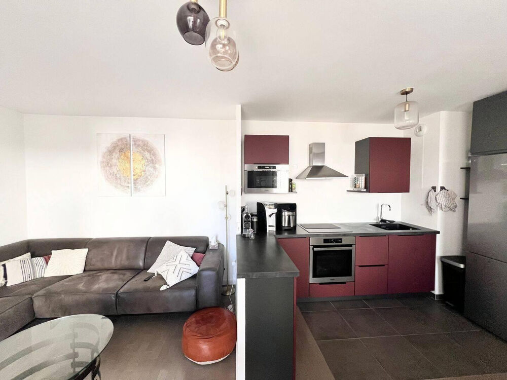 Location Appartement Appartement T3 - 63m2 - Cuisine équipée Alfortville