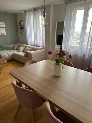 Location Appartement Appartement meublé 4 pièces de 78 m² – Nanterre Mo Nanterre