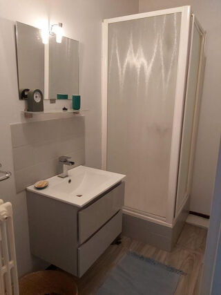 Location Appartement Beau T1 meublé 31 m² Quai de Versailles Nantes
