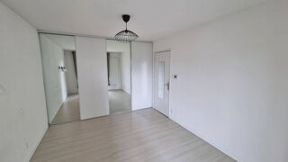  Appartement à louer 2 pièces 58 m²