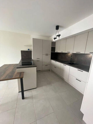 Location Appartement T3 meublé - Terrasse, box fermé et cave Villeneuve-loubet