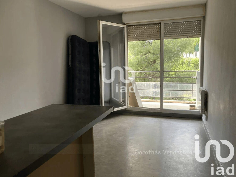 Location Appartement Beau studio 18m² avec terrasse et parking Marseille 14