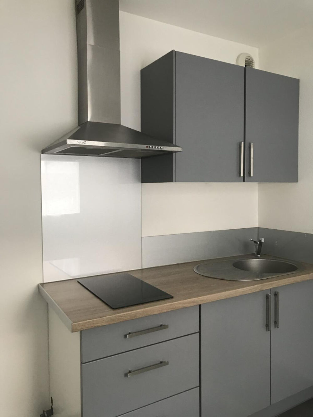 Location Appartement Beau T 2 de 44 m2 dans résidence récente Clermont-ferrand