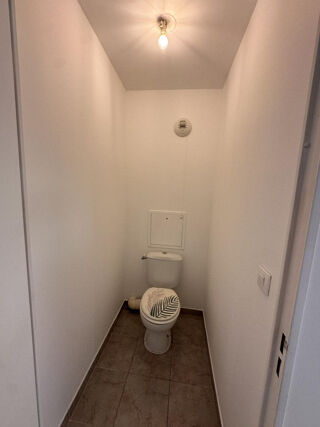 Location Appartement T2 MEUBLÉ 37 m²  SAINT OUEN L'AUMÔNE Saint-ouen-l'aumône