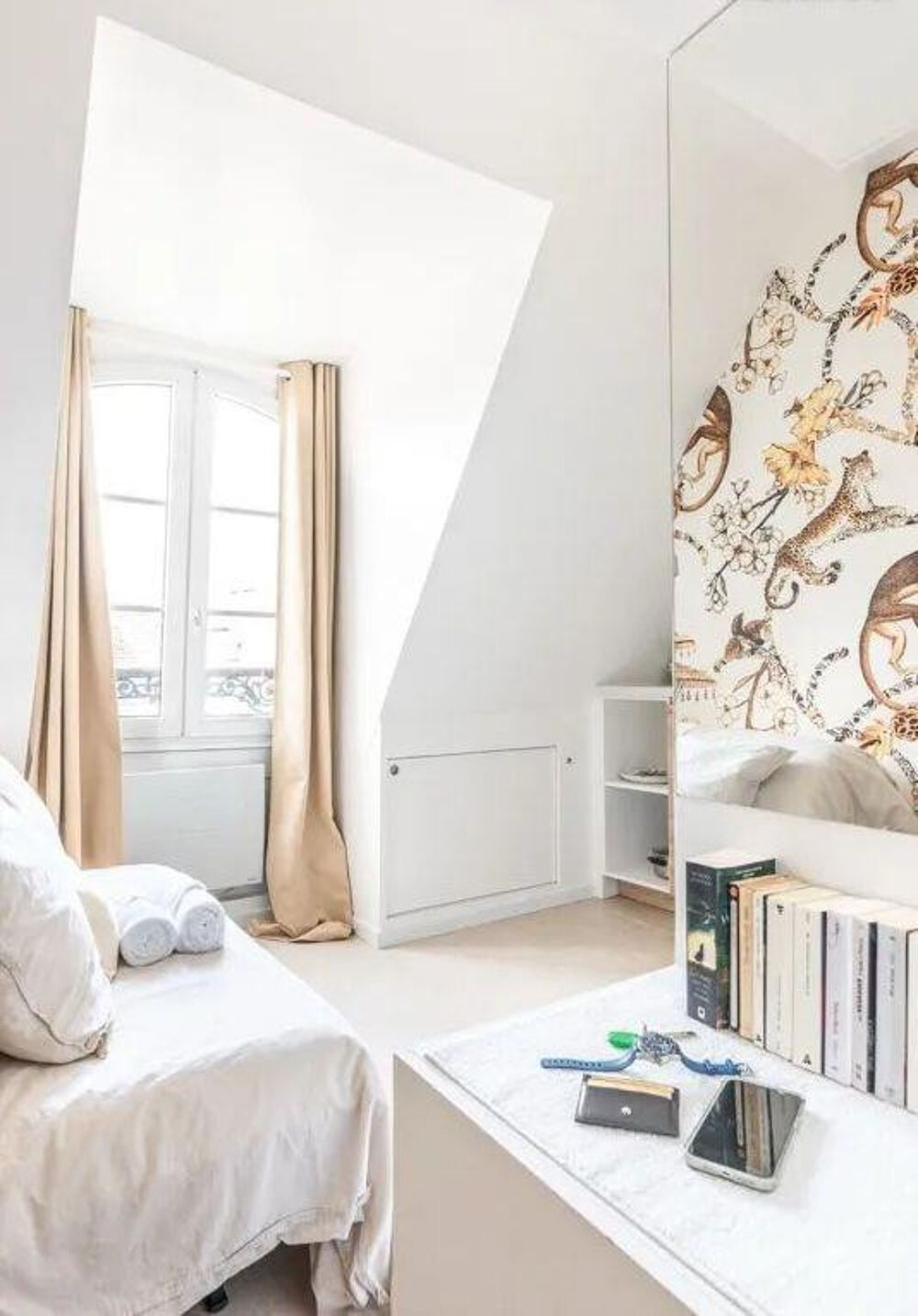 Location Appartement Studio de luxe meublé 12m² Paris 7eme Paris 7